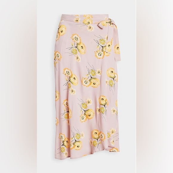 Madewell
Twiggy Floral Midi Wrap Skirt - Picture 3 of 6